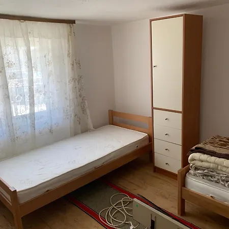 Kuca U Prokuplju Apartman *