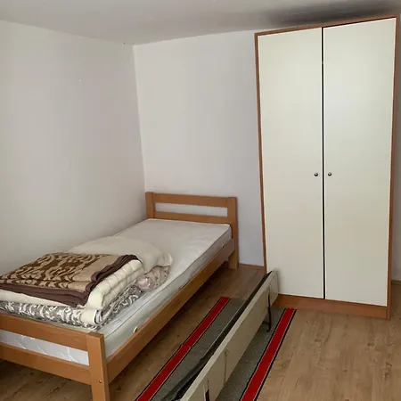 Kuca U Prokuplju Appartamento